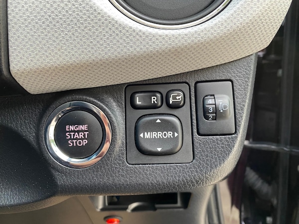 Used Toyota Vitz 2015 for sale - 76322528: Photo 21