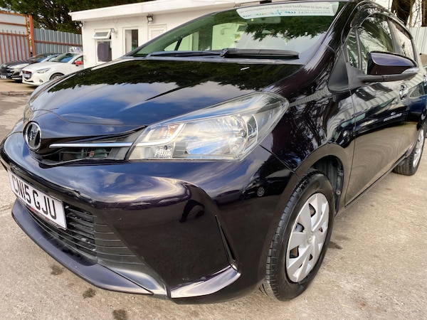 Used Toyota Vitz 2015 for sale - 76322528: Photo 40