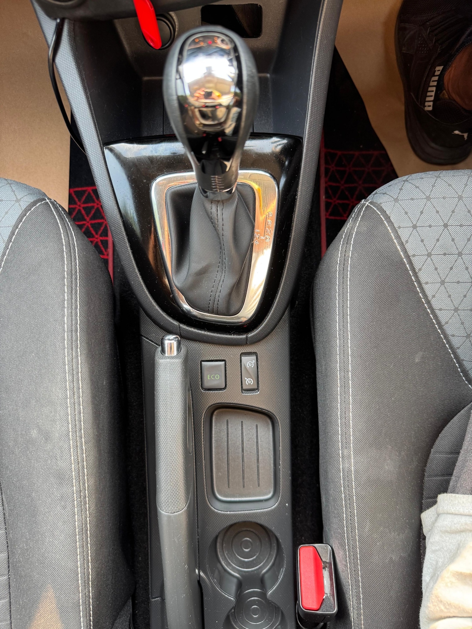 Vehicle 22