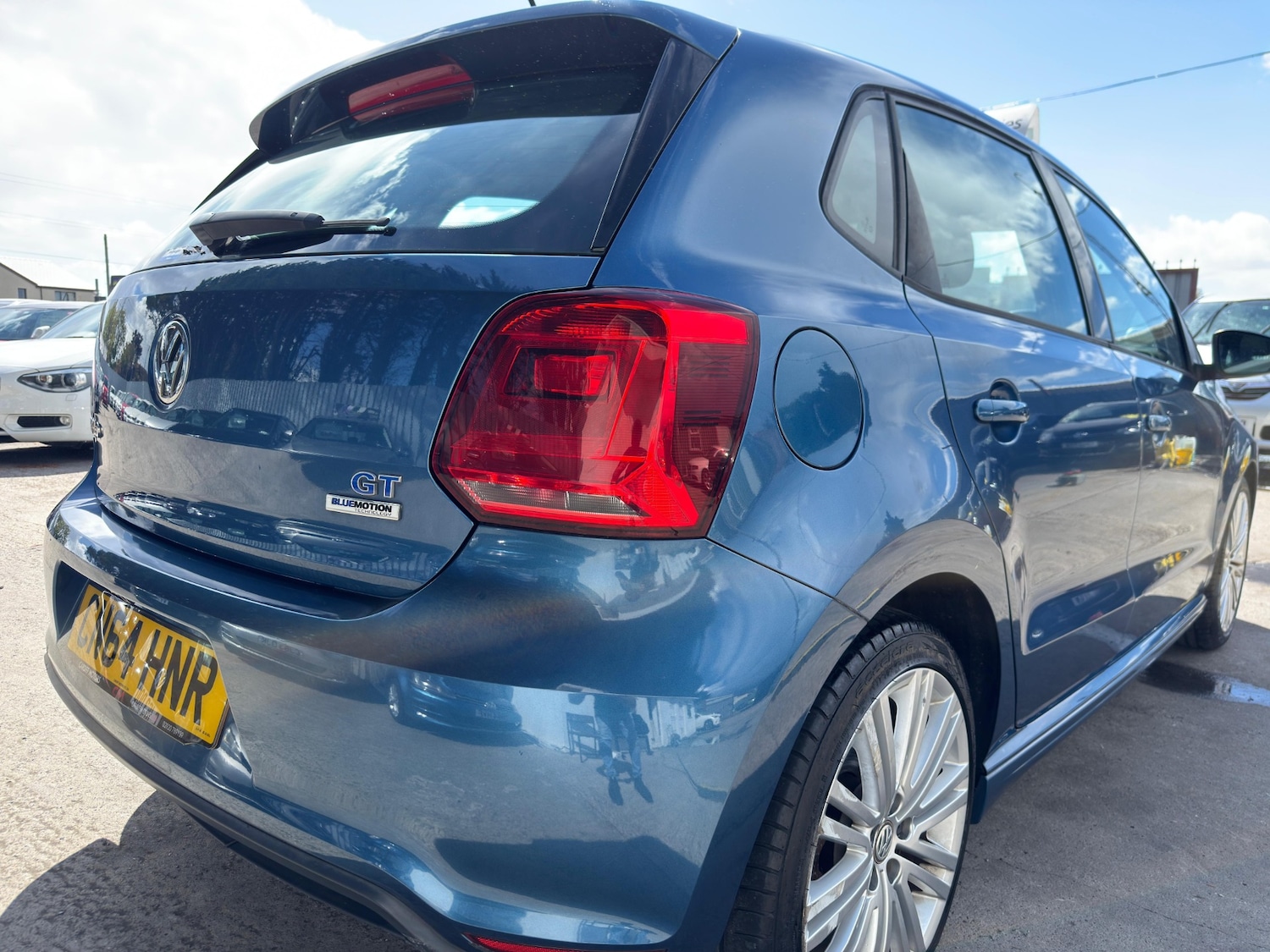 Used Volkswagen Polo 2014 for sale - 76102030: Photo 40
