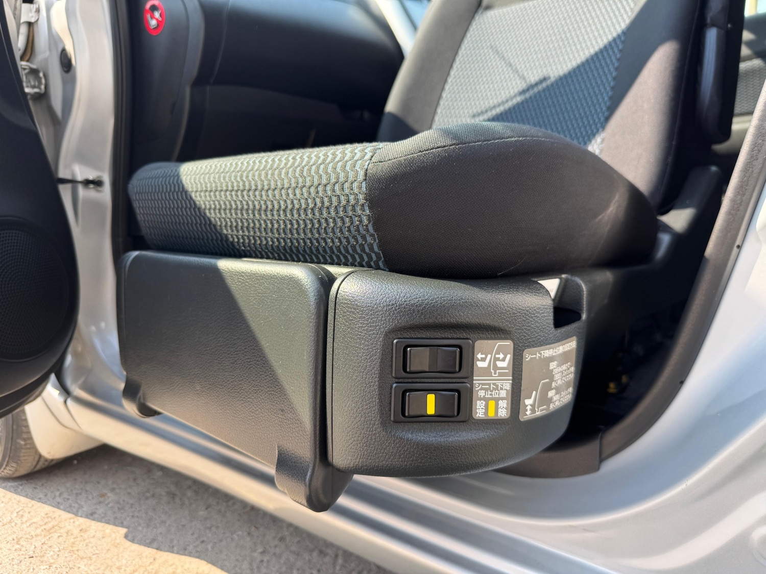 Used Nissan Note 2014 for sale - 76501364: Photo 31