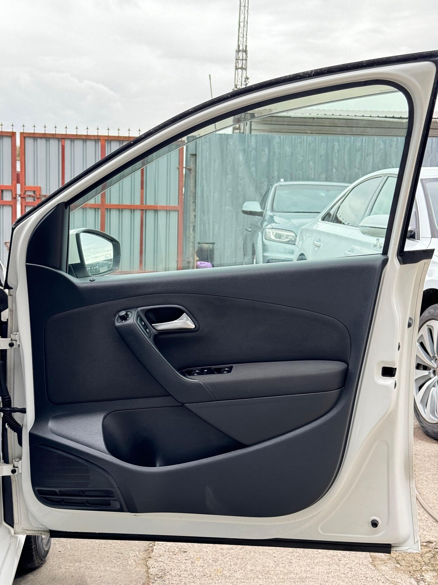 Vehicle 27