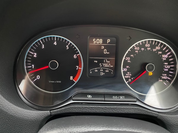 Used Volkswagen Polo 2010 for sale - 76265953: Photo 18