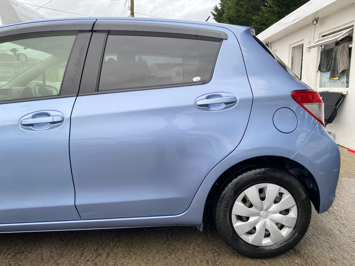 Used Toyota Vitz 2012 for sale - 77152397: Photo 8
