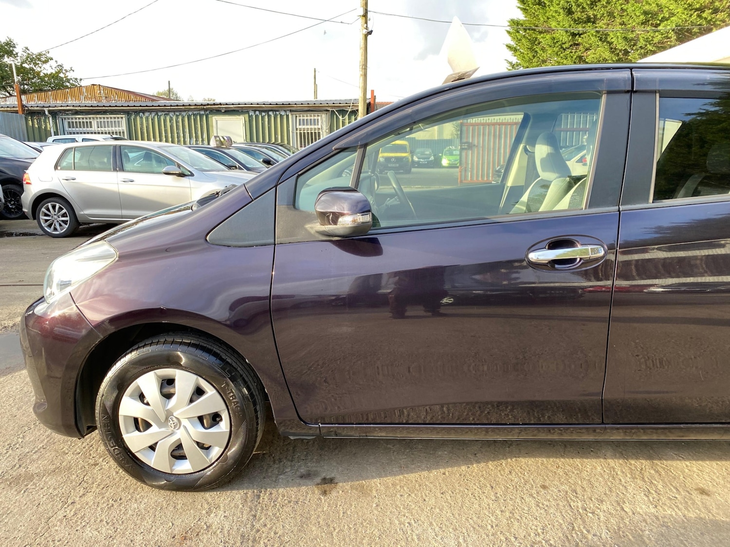 Used Toyota Vitz 2025 for sale - 77413498: Photo 8