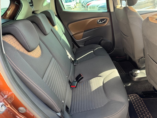 Used Renault Clio 2014 for sale - 76253632: Photo 14