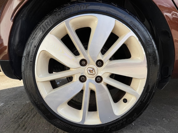 Used Renault Clio 2014 for sale - 76253632: Photo 33