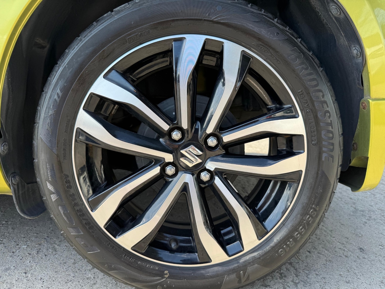 Used Suzuki Swift 2015 for sale - 76400083: Photo 33