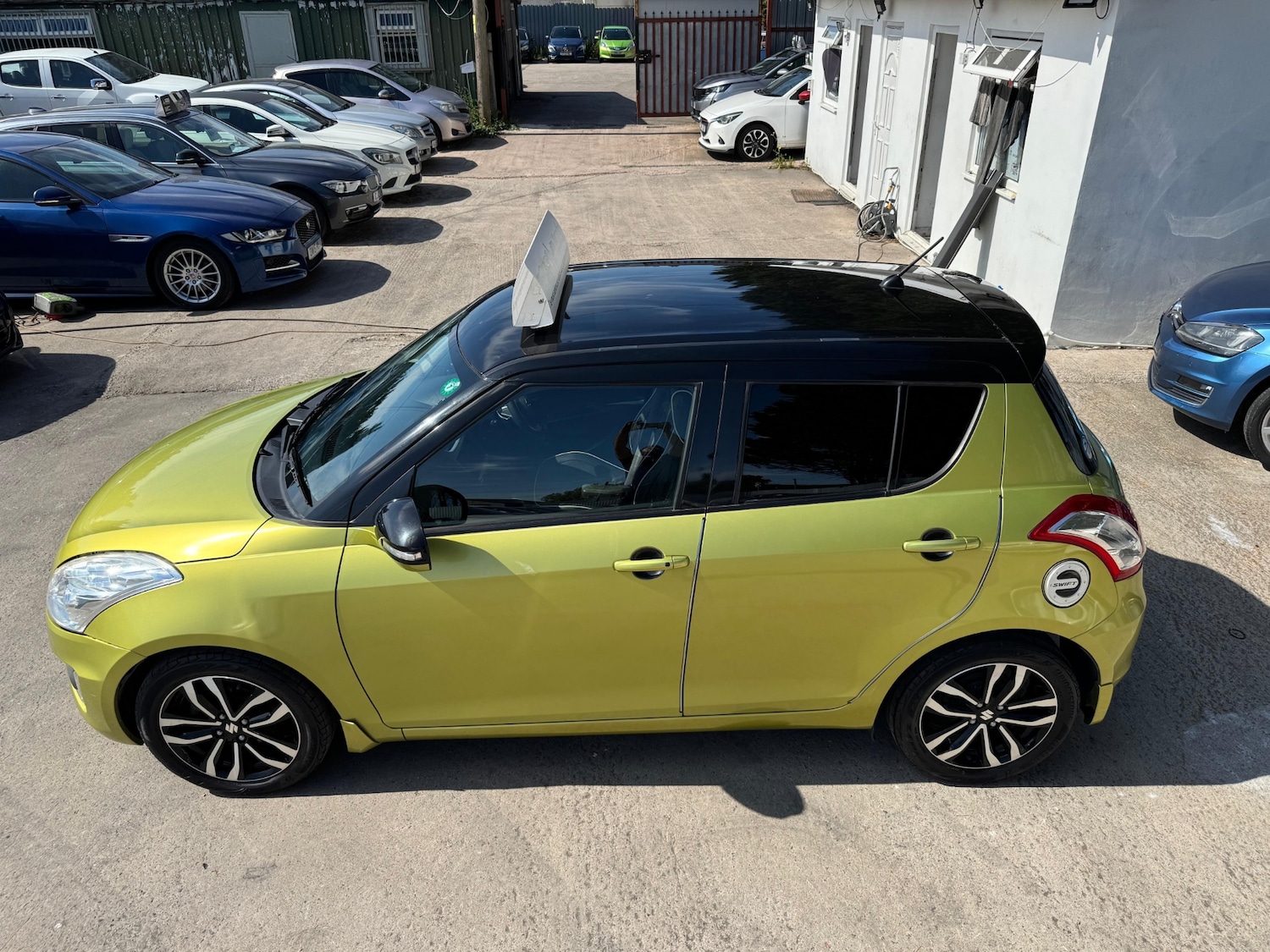 Used Suzuki Swift 2015 for sale - 76400083: Photo 44