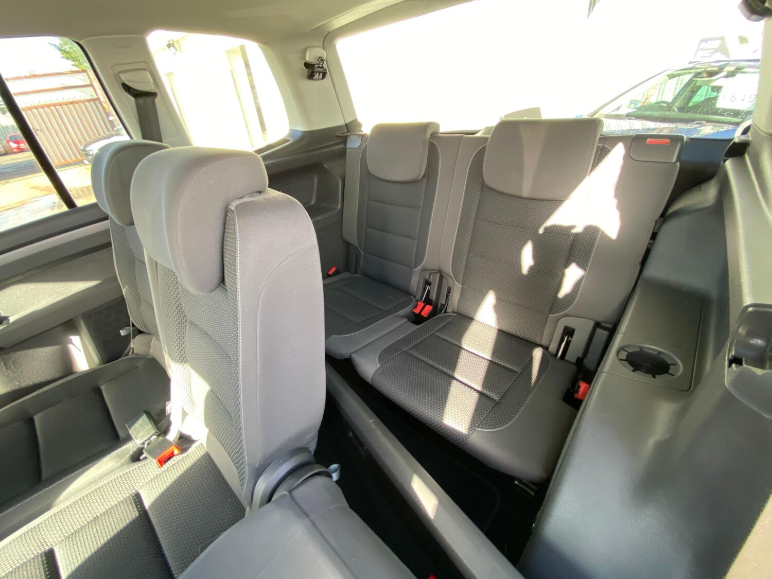 Used Volkswagen Touran 2013 for sale - 78036120: Photo 30