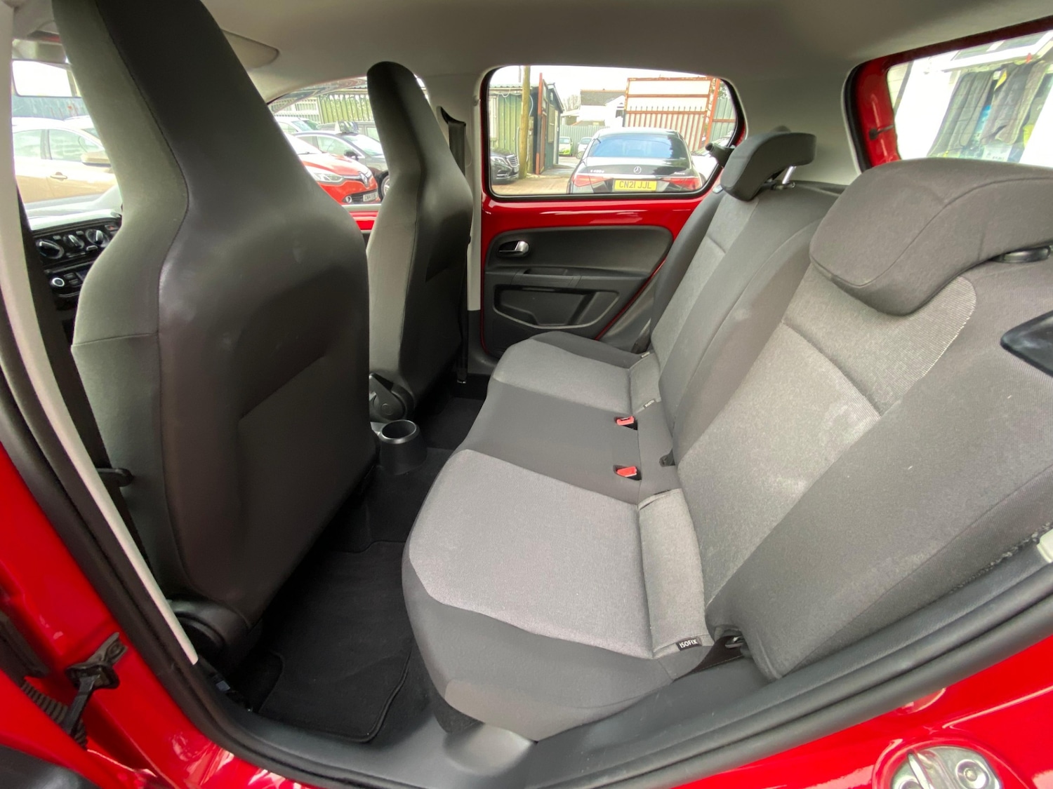 Used Volkswagen up! 2015 for sale - 77483184: Photo 27