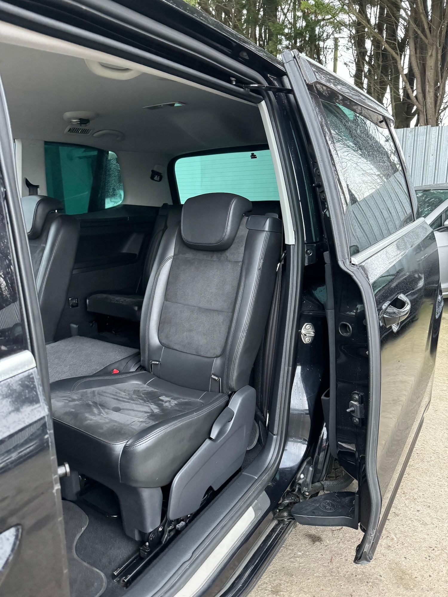 Vehicle 29