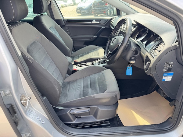Used Volkswagen Golf 2014 for sale - 76206496: Photo 14