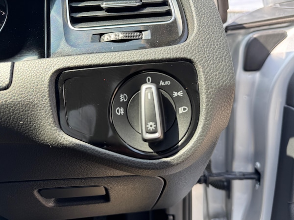 Used Volkswagen Golf 2014 for sale - 76206496: Photo 23