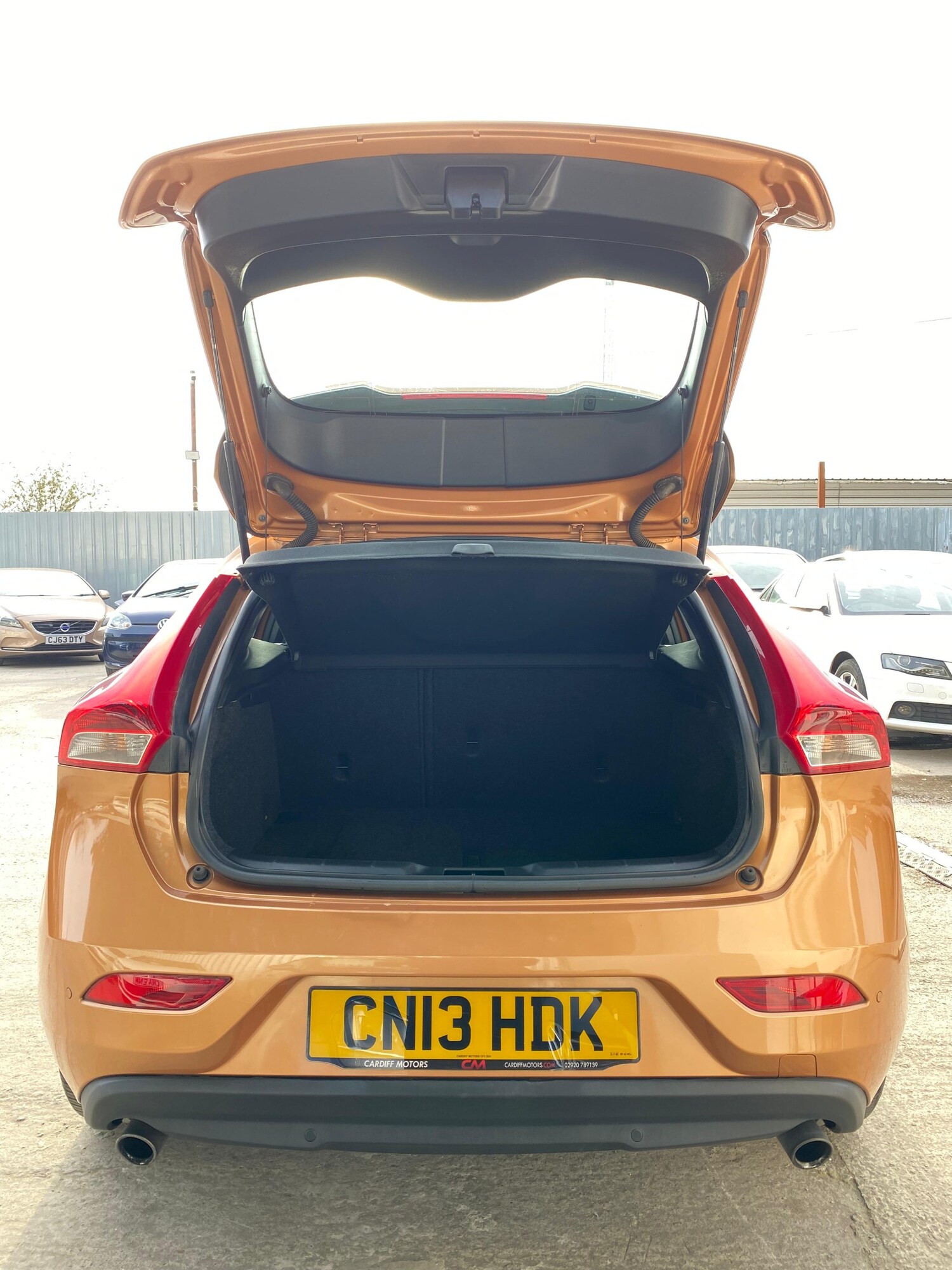 Used Volvo V40 2026 for sale - 78087720: Photo 11