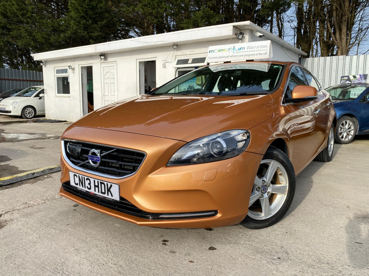 Used Volvo V40 2026 for sale - 78087720: Photo 2