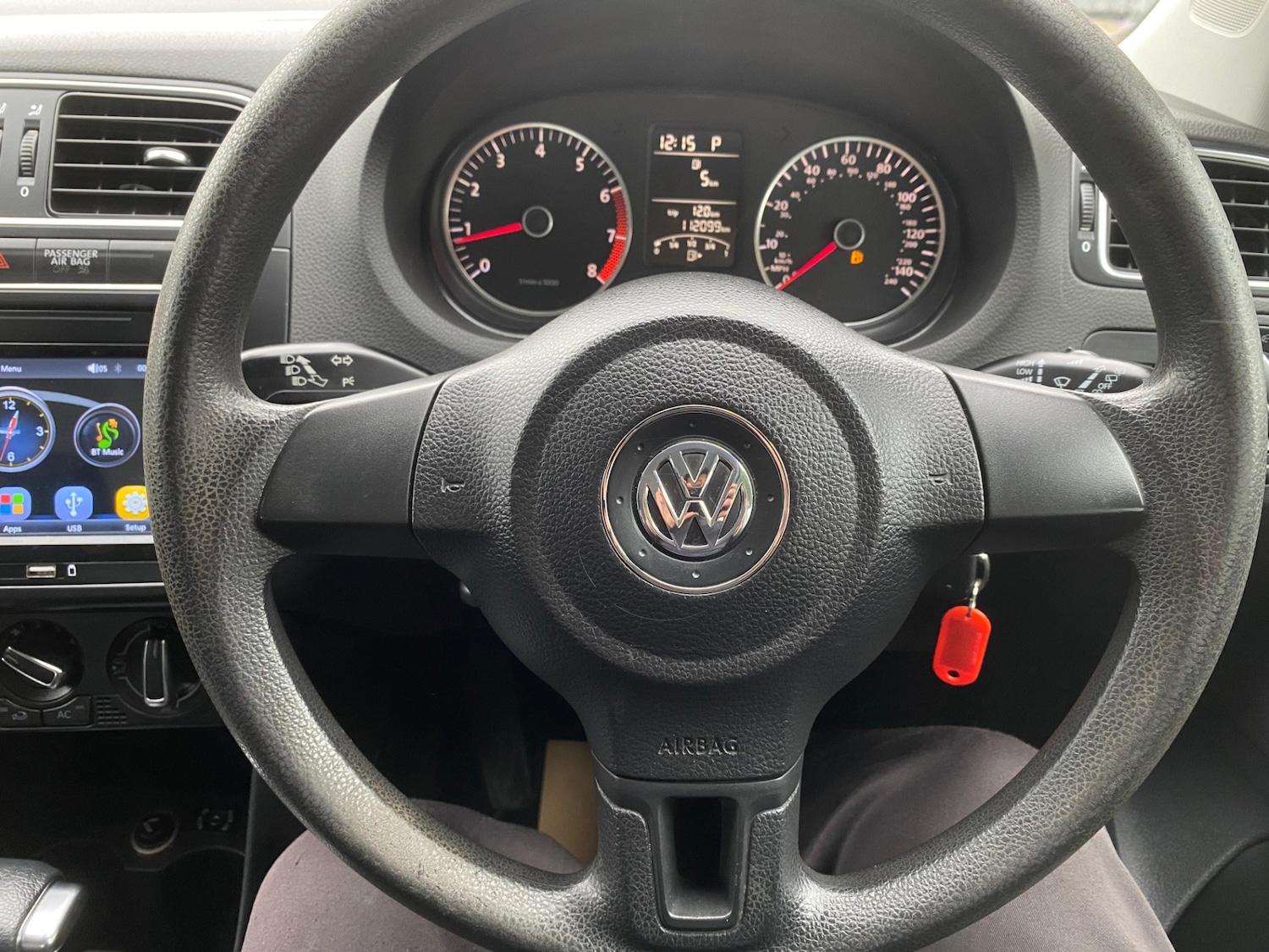 Used Volkswagen Polo 2010 for sale - 76366804: Photo 17