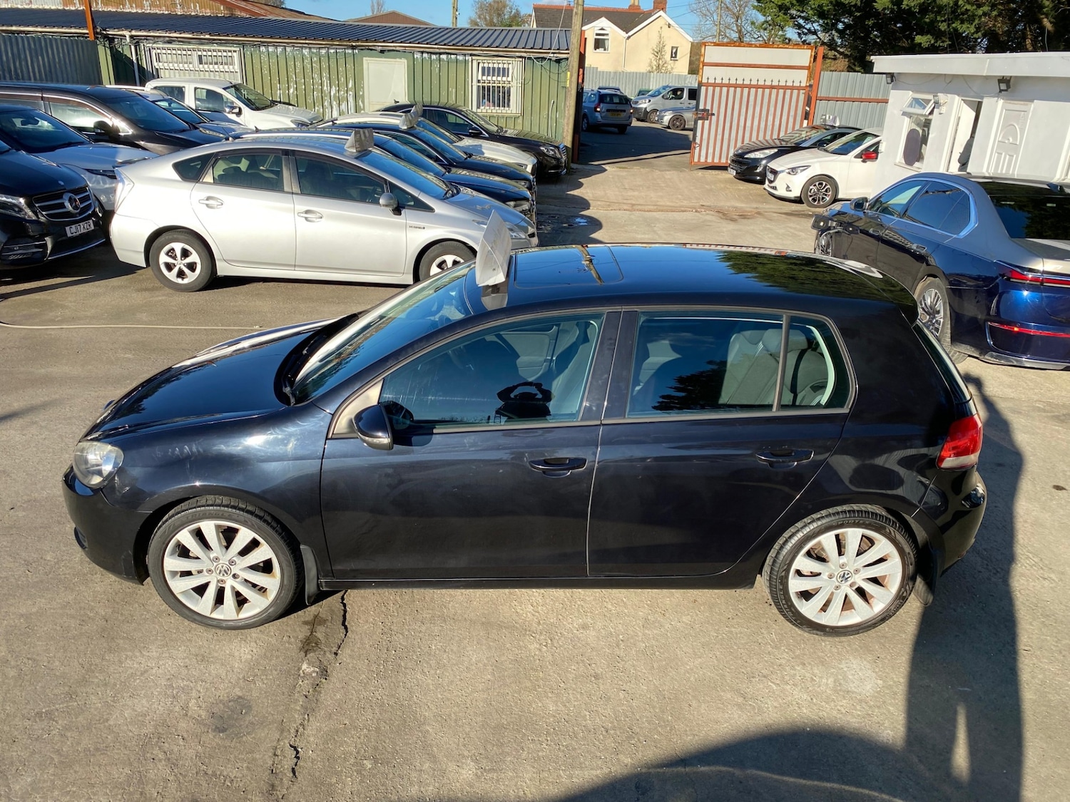 Used Volkswagen Golf 2010 for sale - 76942824: Photo 39
