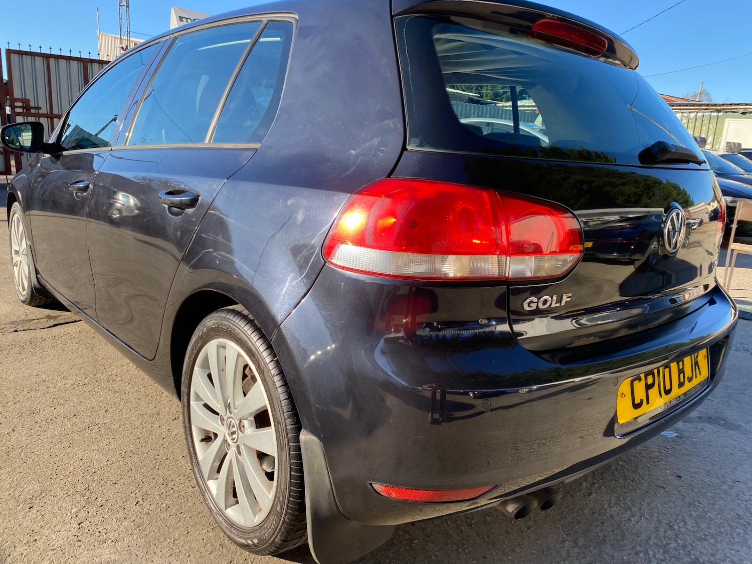 Used Volkswagen Golf 2010 for sale - 76942824: Photo 45