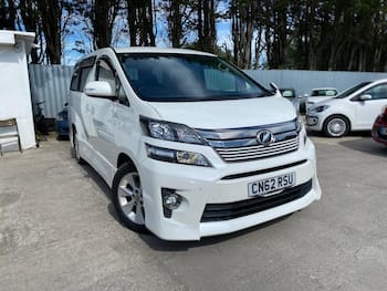 Used Toyota Vellfire 2013 for sale - 79795395: Photo