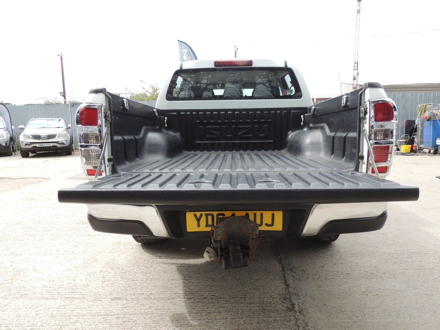 Used Isuzu D-Max 2014 for sale - 76772540: Photo 11