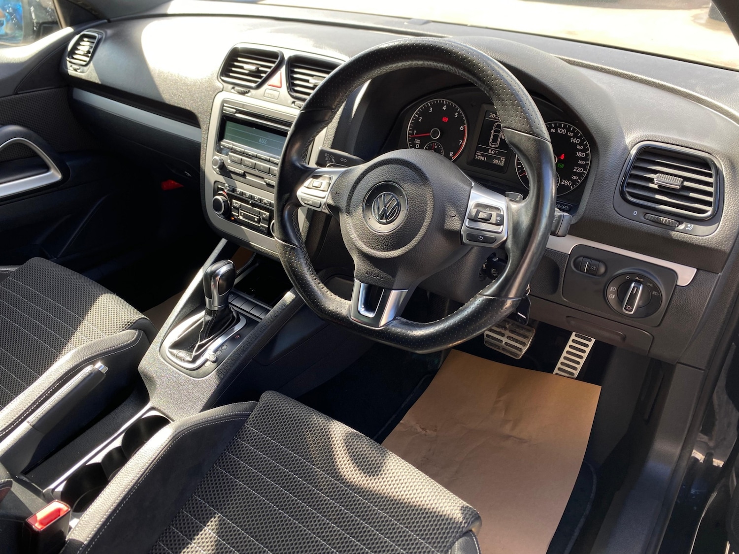 Used Volkswagen Scirocco 2012 for sale - 78060685: Photo 12