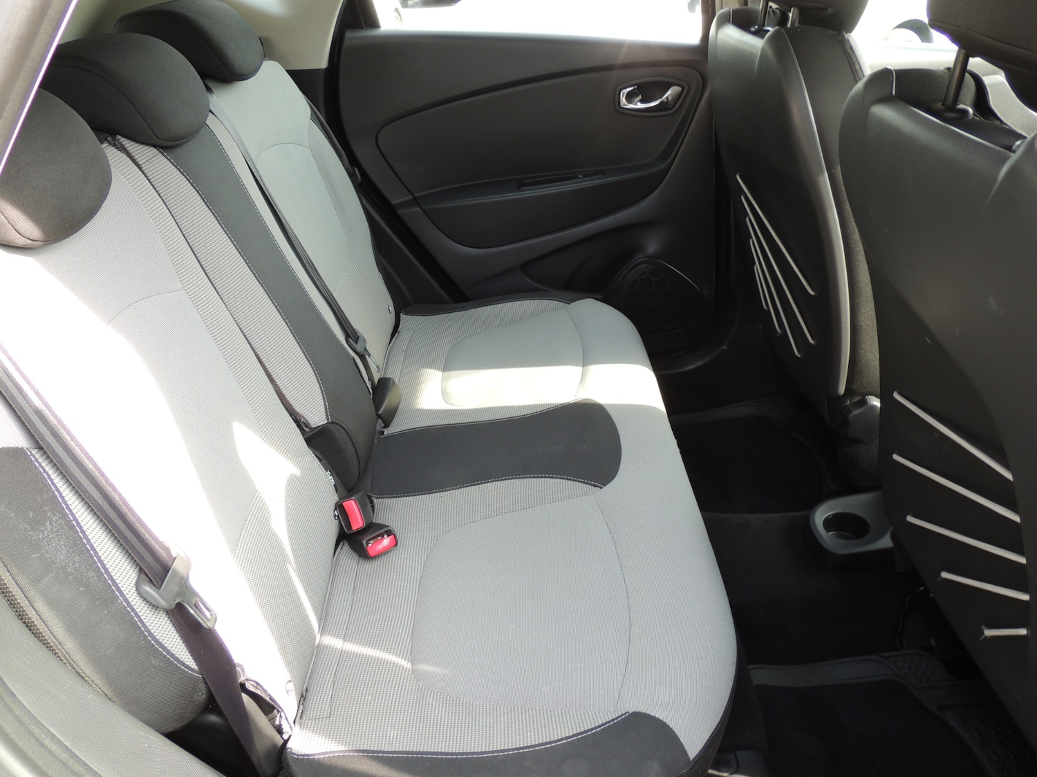 Used Renault Captur 2013 for sale - 77030608: Photo 15