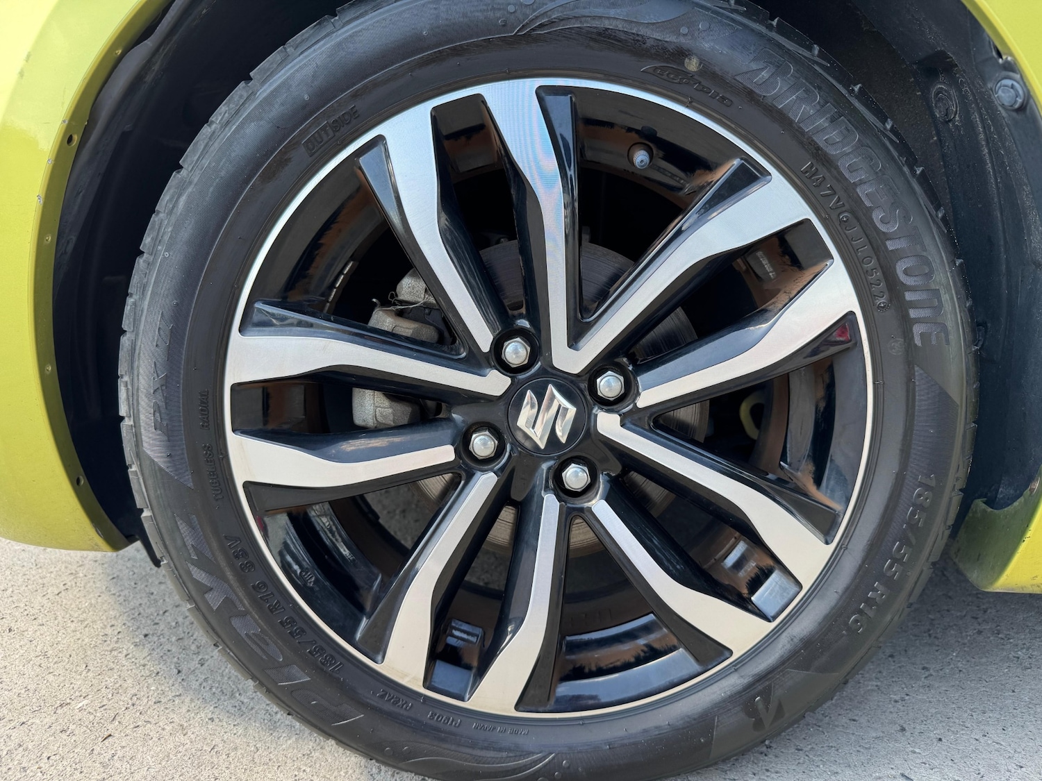 Used Suzuki Swift 2015 for sale - 76500704: Photo 31