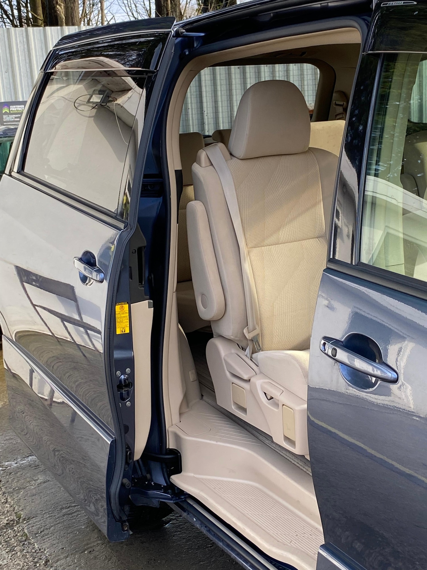 Used Toyota Estima 2026 for sale - 77962363: Photo 30