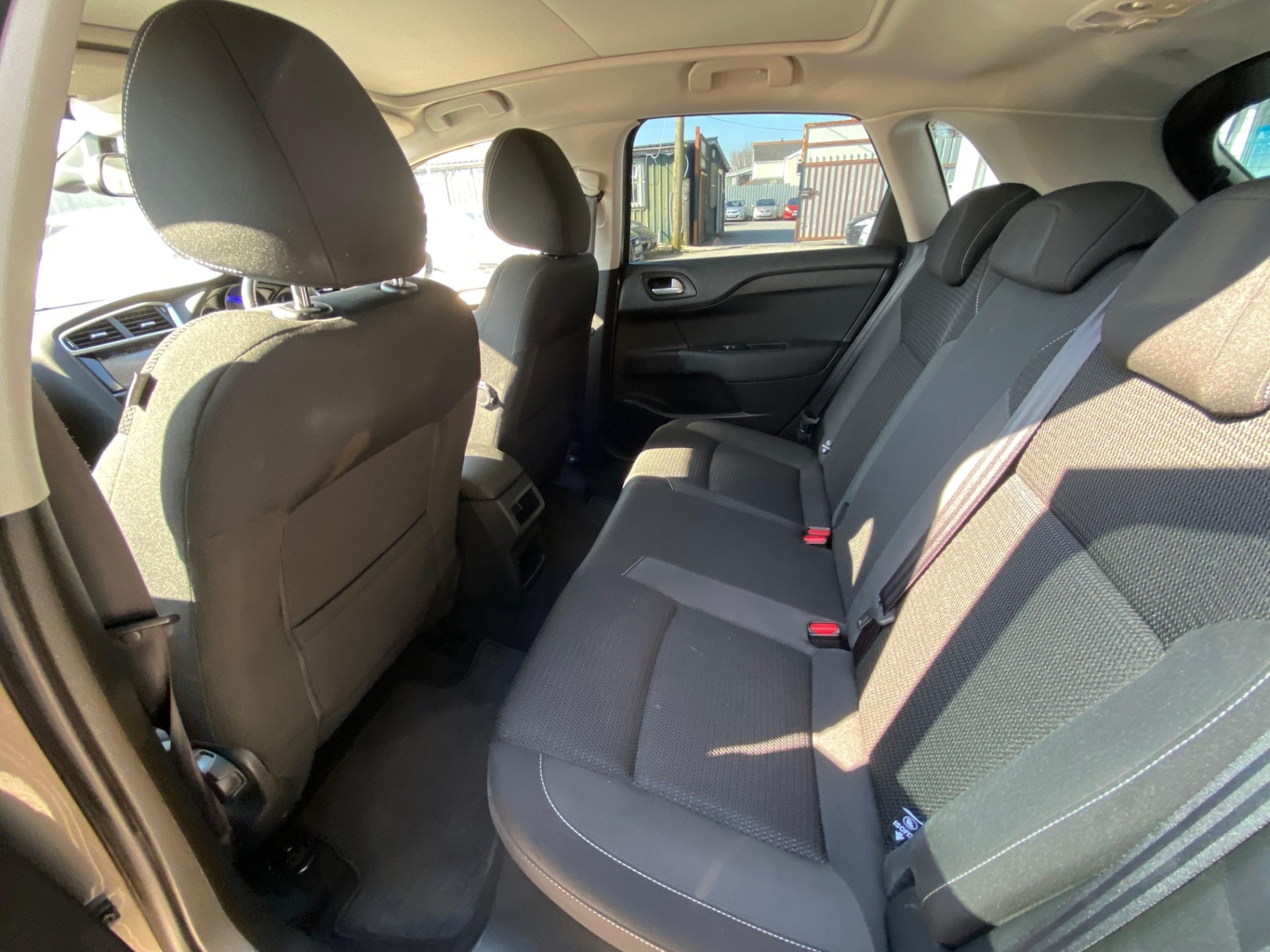 Used Citroen C4 2015 for sale - 78063348: Photo 30