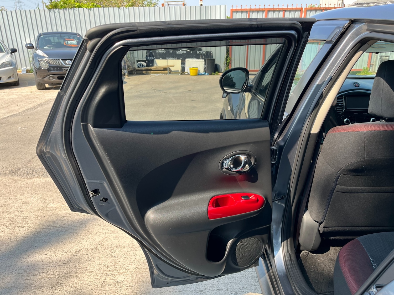 Used Nissan Juke 2014 for sale - 77067519: Photo 28