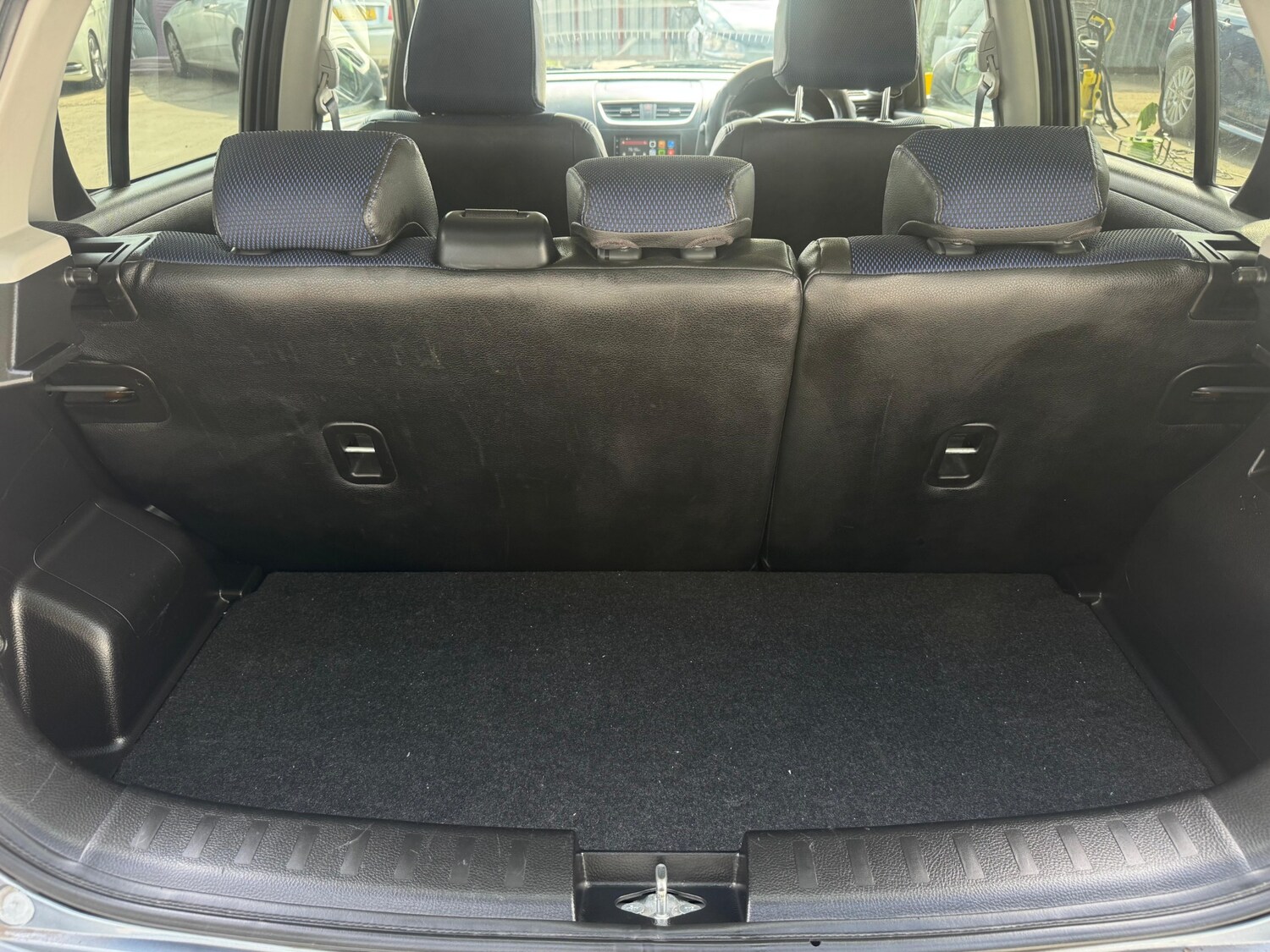 Used Suzuki Swift 2014 for sale - 77893643: Photo 12