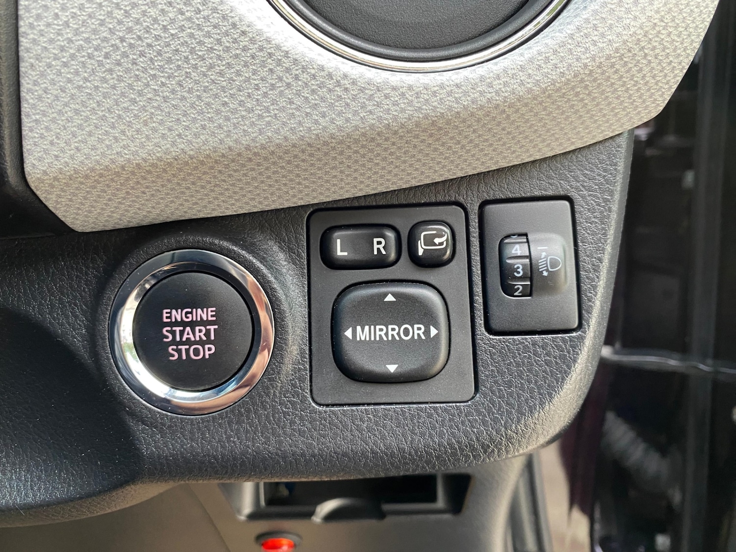 Used Toyota Vitz 2025 for sale - 76514279: Photo 21