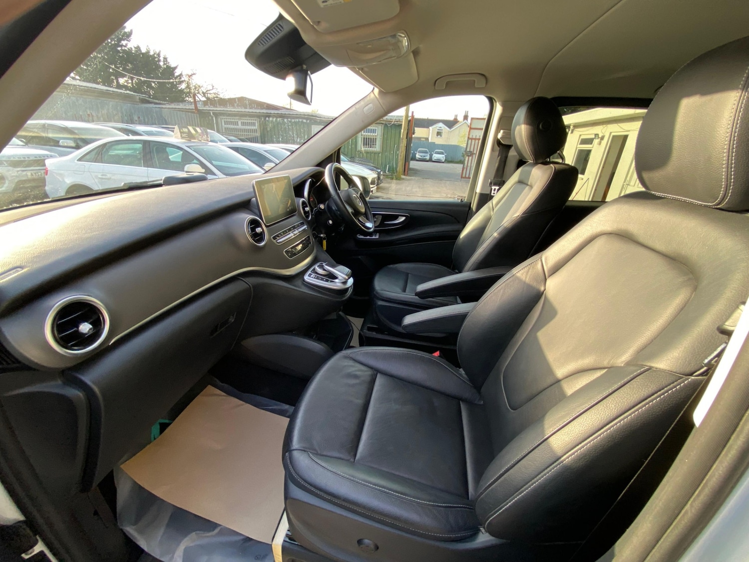 Used Mercedes-Benz V-Class 2026 for sale - 78176598: Photo 35