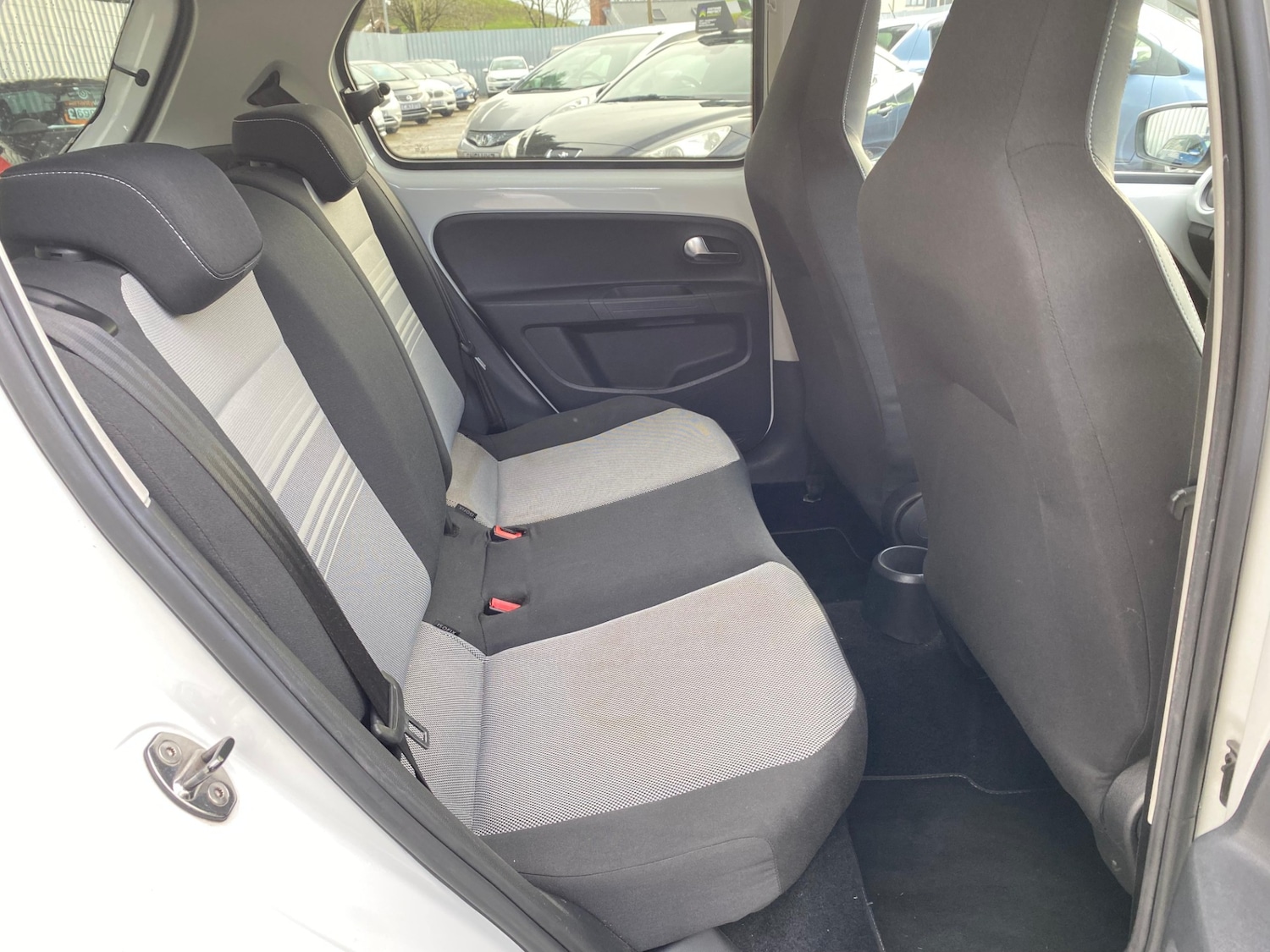 Used Volkswagen up! 2013 for sale - 77483196: Photo 14