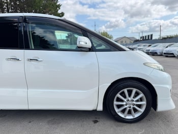 Used Toyota Estima 2012 for sale - 75486668: Photo
