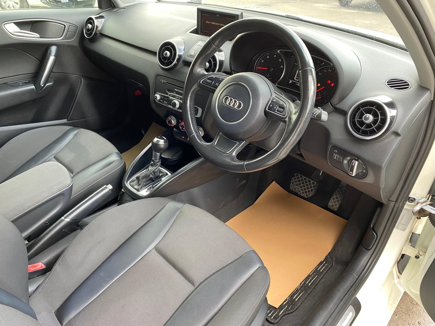 Used Audi A1 2012 for sale - 76393508: Photo 12