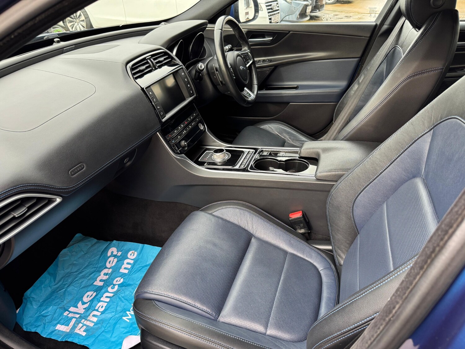 Used Jaguar XE 2015 for sale - 76703020: Photo 30