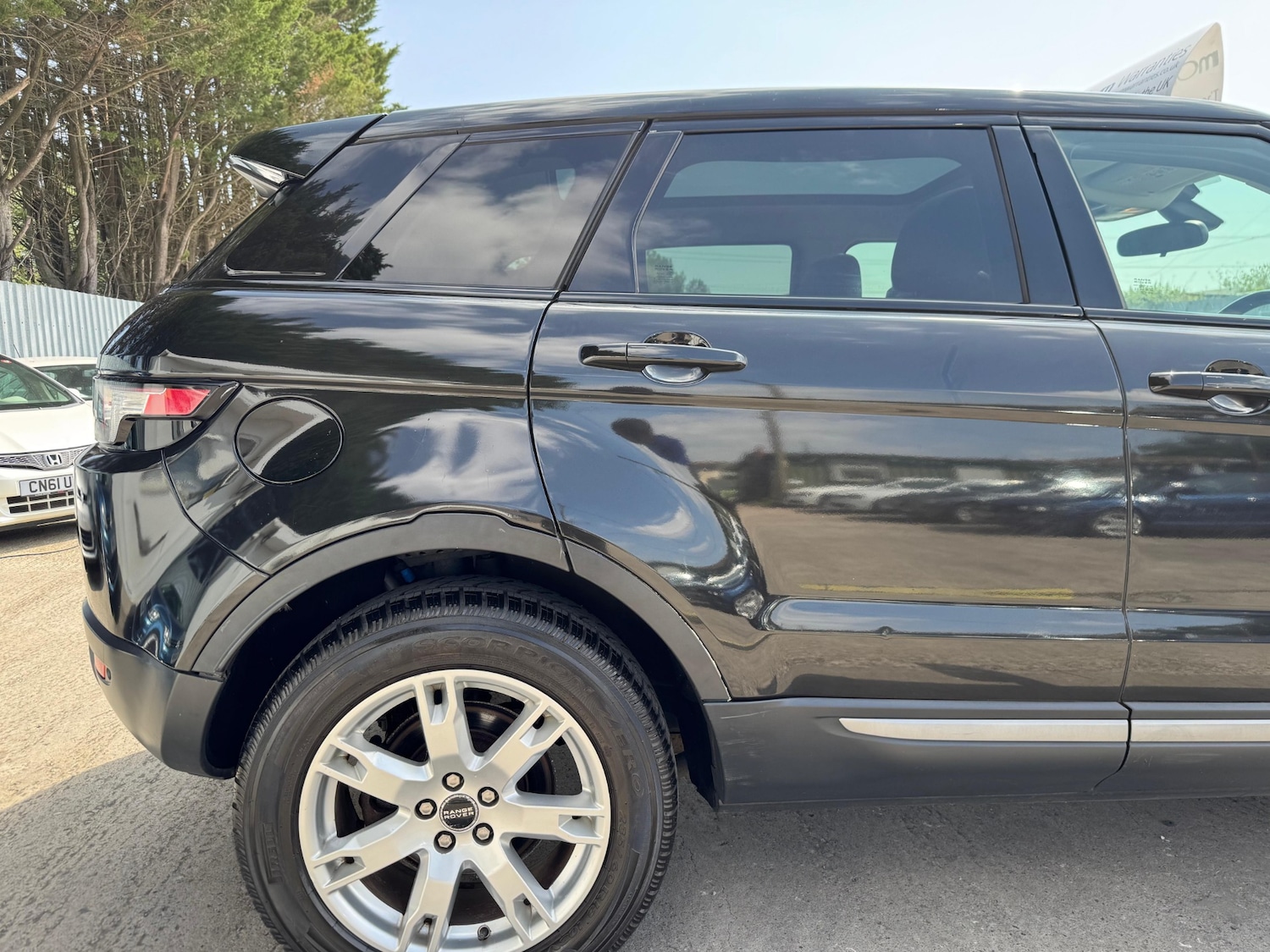 Used Land Rover Range Rover Evoque 2012 for sale - 76447342: Photo 6