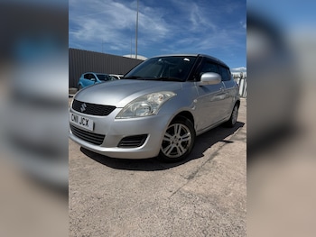 Used Suzuki Swift 2011 for sale - 79329834: Photo