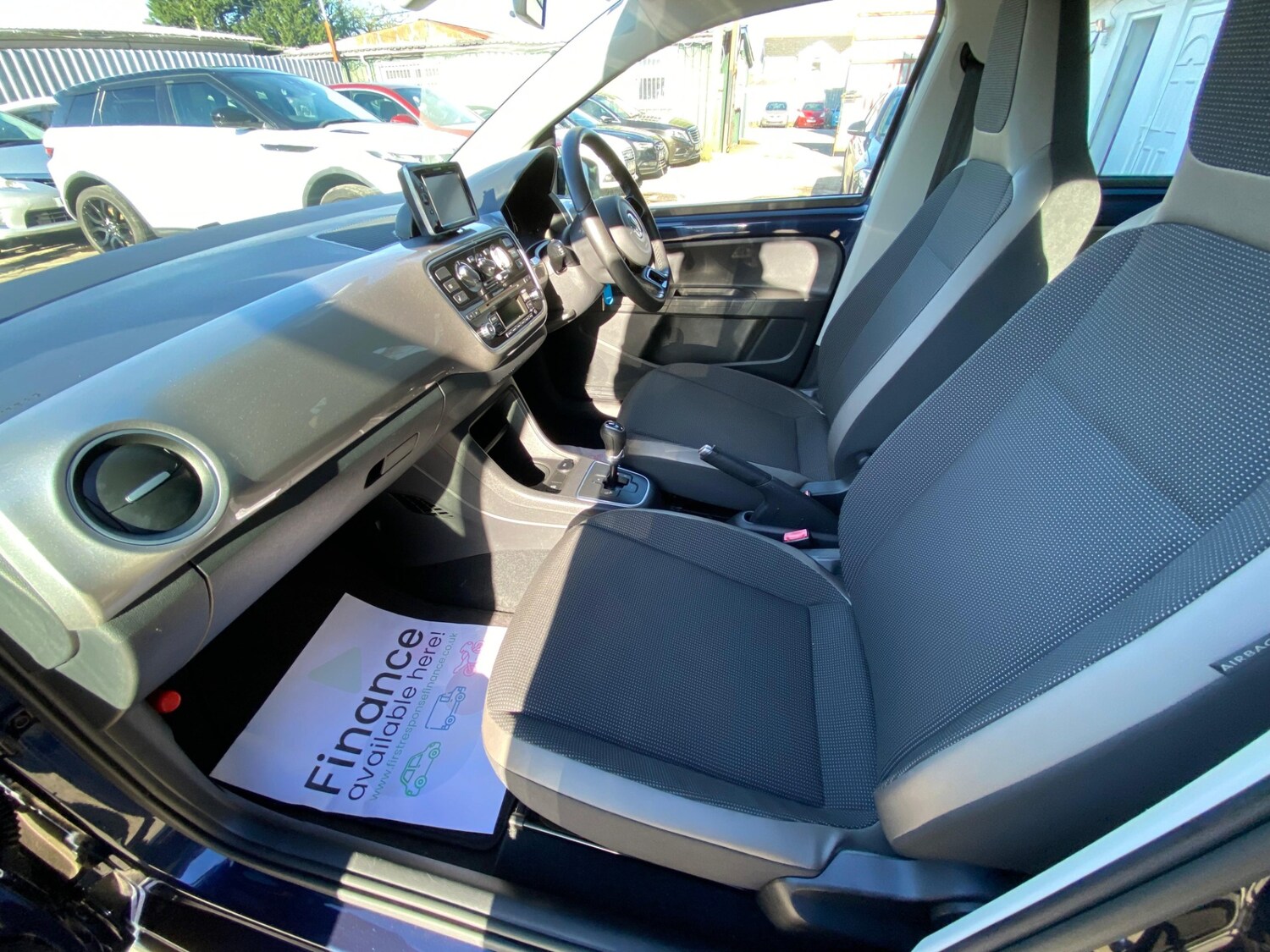 Used Volkswagen up! 2013 for sale - 77557201: Photo 27