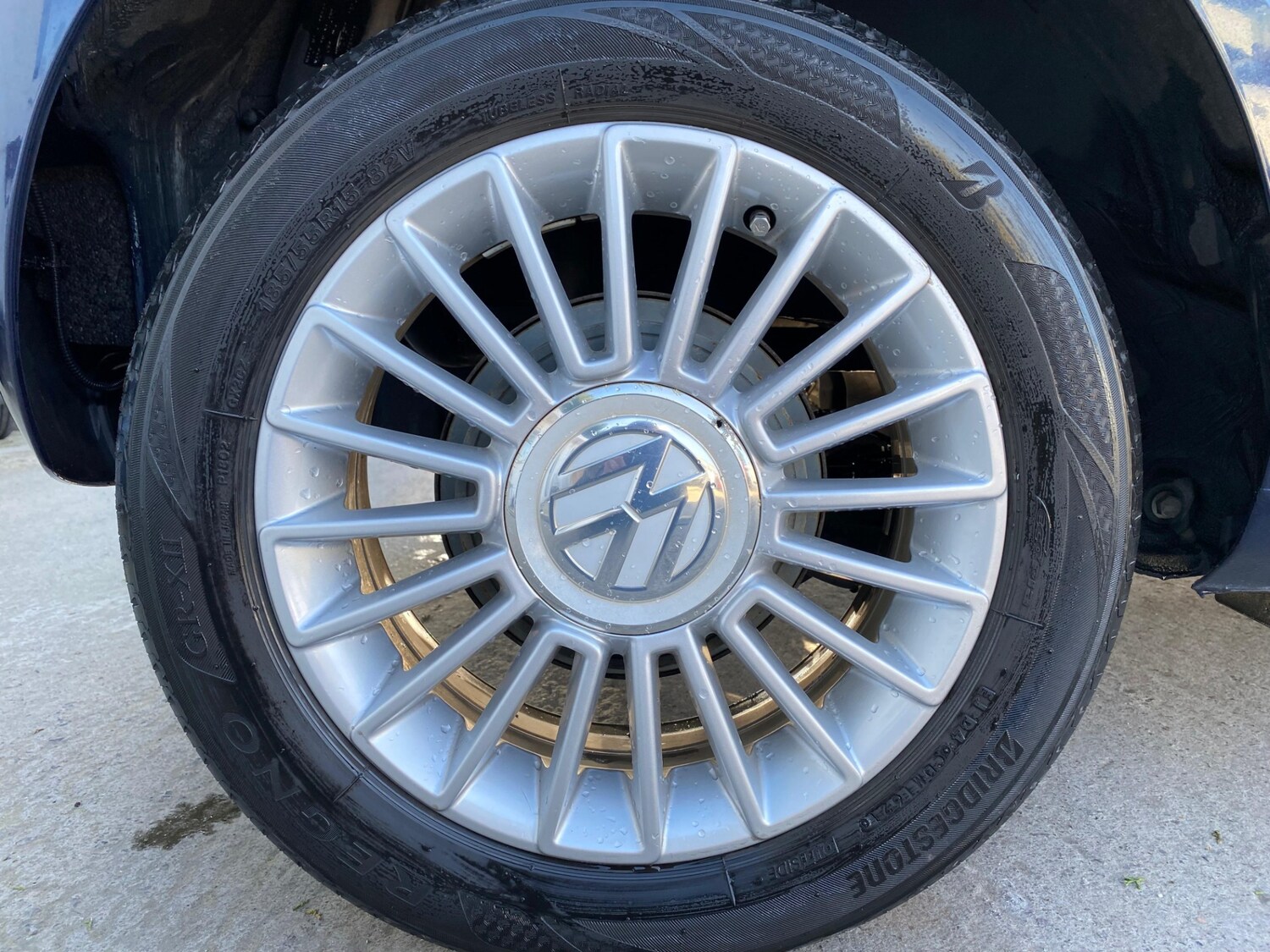 Used Volkswagen up! 2013 for sale - 77557201: Photo 32