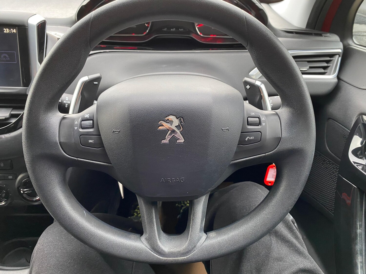 Used Peugeot 208 2015 for sale - 77599681: Photo 18