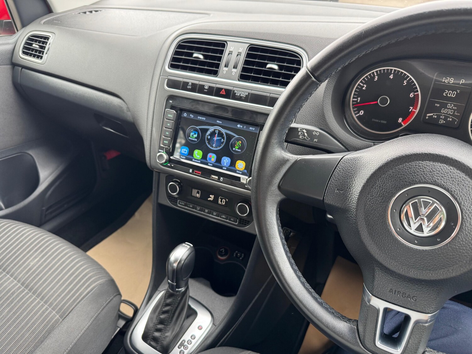 Used Volkswagen Polo 2012 for sale - 76055470: Photo 17