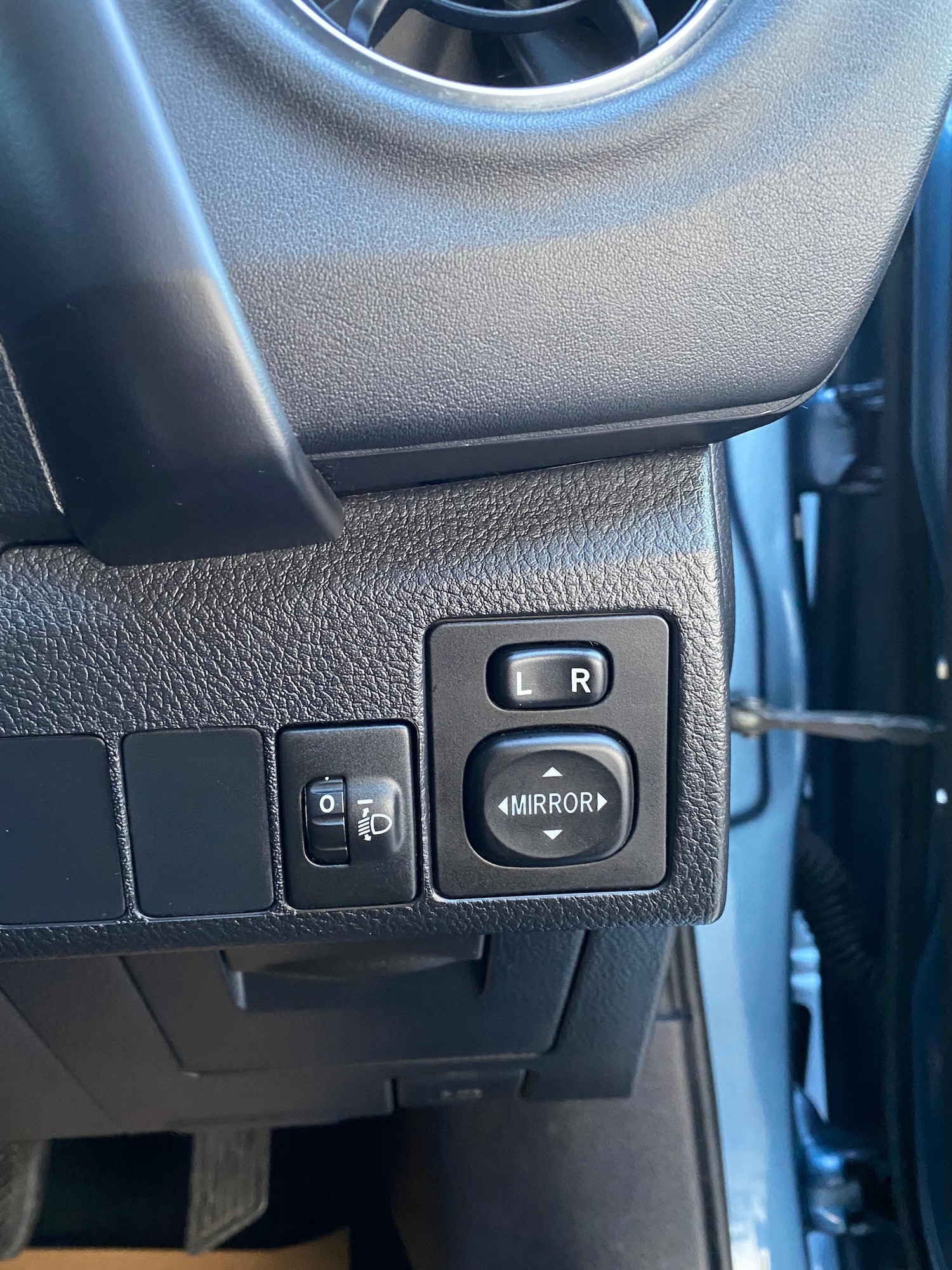 Used Toyota Auris 2016 for sale - 77388550: Photo 23