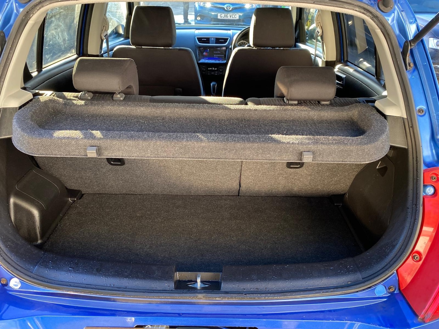 Used Suzuki Swift 2025 for sale - 77100601: Photo 11