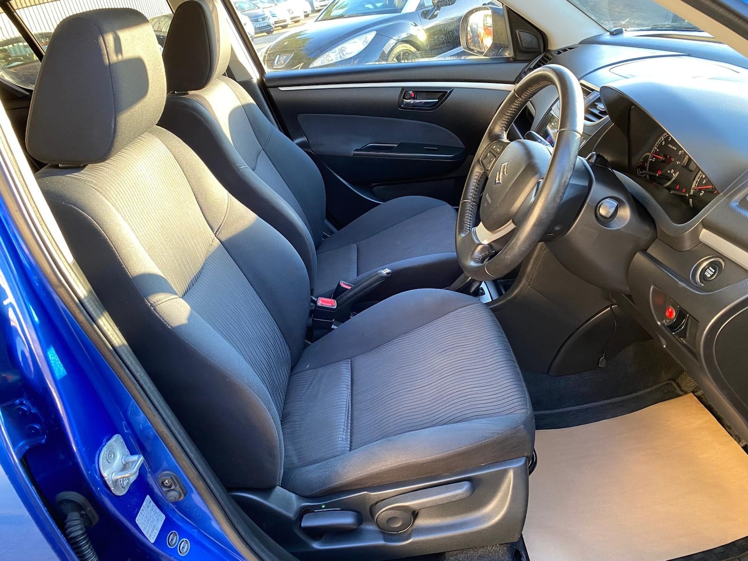 Used Suzuki Swift 2025 for sale - 77100601: Photo 13