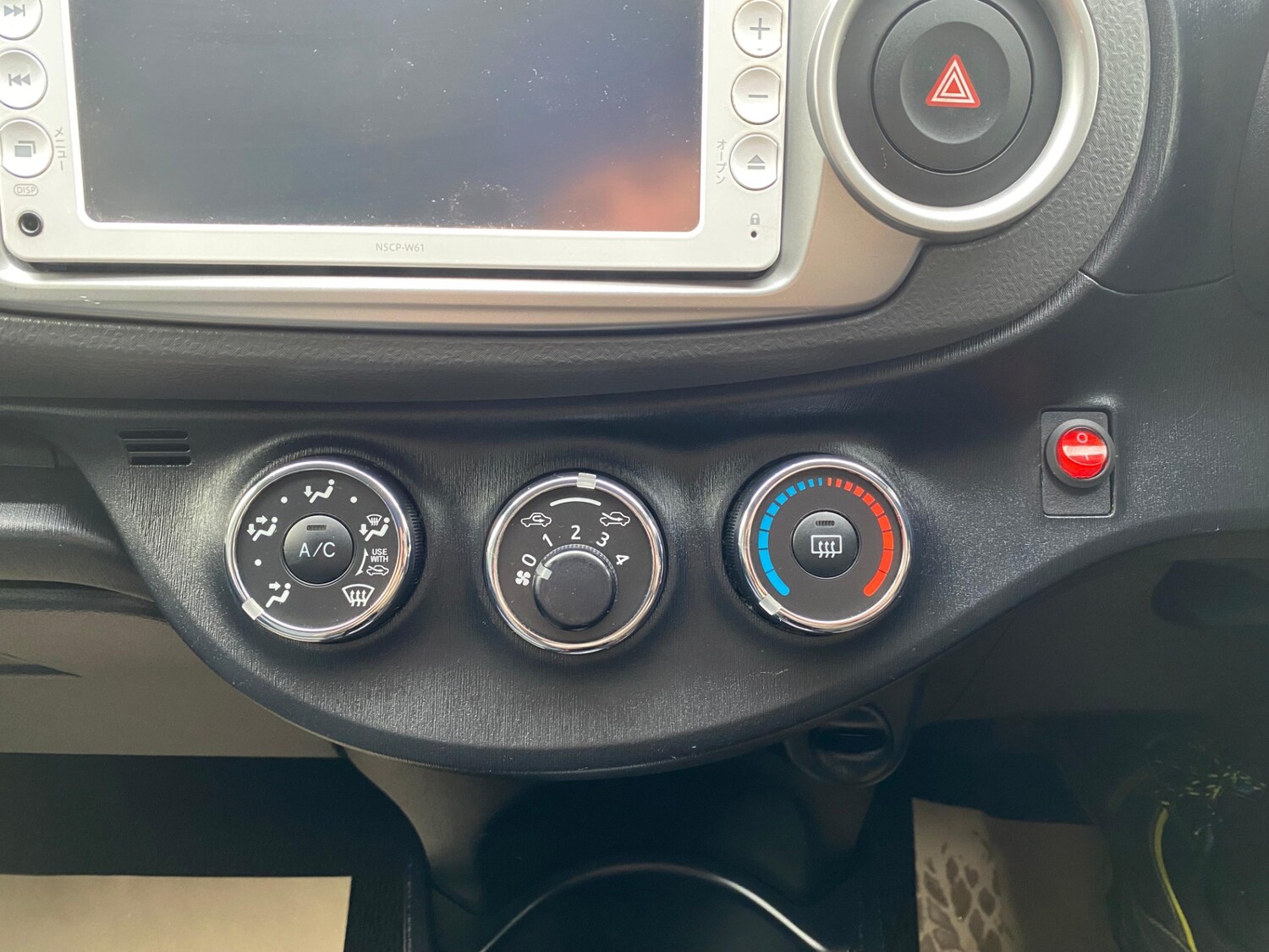 Used Toyota Vitz 2012 for sale - 78008701: Photo 21