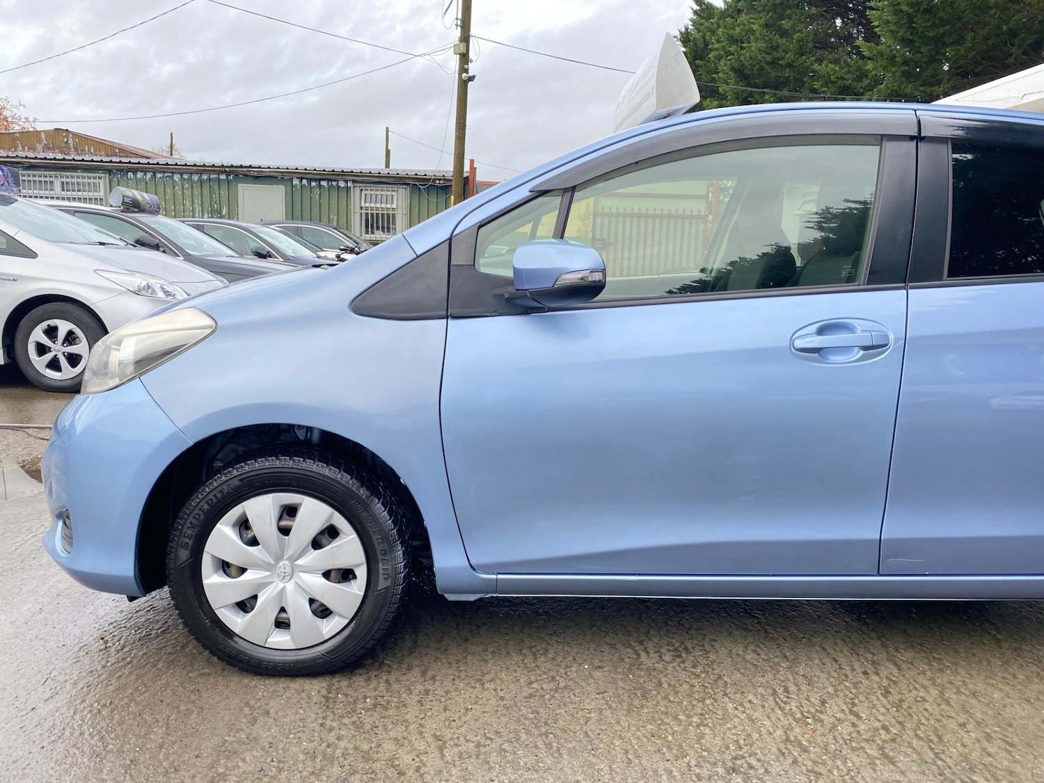 Used Toyota Vitz 2012 for sale - 78008701: Photo 8