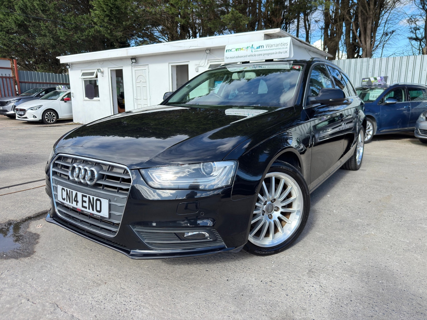 Used Audi A4 2014 for sale - 76097281: Photo 2